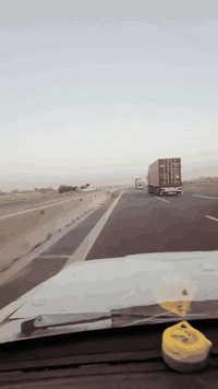 نيسان مديل ٨٩ لبيع بدون راعي يعني متوفي مكان حله مكينه وكير تيوته بخاخ رقم بغداد ١٥ ورقه ***********
