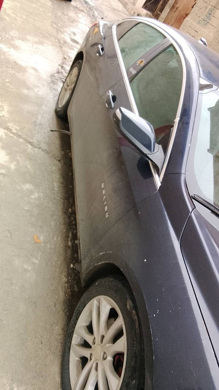 شوفرليت ماليبو 2017 LT
رقم اربيل دولي سنويه ساقطه صارلها سنه 
غرامات 240 الف
ضرر ثلاث قطع شرط بدون دواخل لا شواصي ولا لغود 

كير مكينه 1500 تيربو شرط خير من الله حداديه جديده  السياره ينرادلها مصرف 

مواصفات LT 

زينون شمسي 

شاشه كار بلي 

5 بصمات بيبان 

صندوك بصمة 

كاميرا 180 درجة

تحكمات ستيراً

كشن كهرباء

وباقي مواصفات معروفه 

مكان السياره موصل 

سعرها 98 وبيها مجال

الاتصال علا الرقم ***********

واتساب ***********
