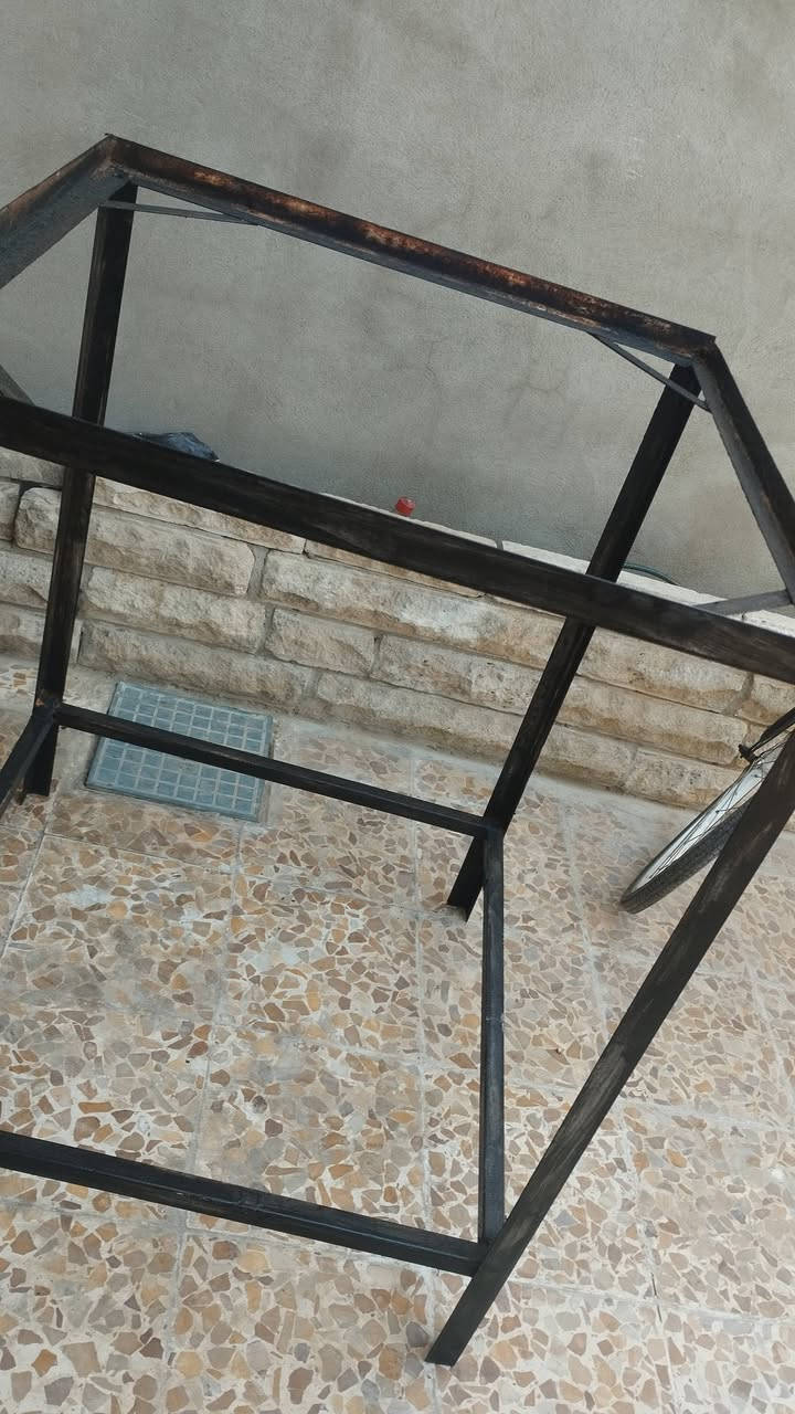 قاعده مبرده حجم  2ونص  الارتفاع متر ابيعها بحك الحديد  ب20 الف مكانها 17تموز


**إذا كنت صاحب هذا الإعلان وتريد حذفه لأي سبب، رجاءا أرسل رسالة إلى الدعم الفني**