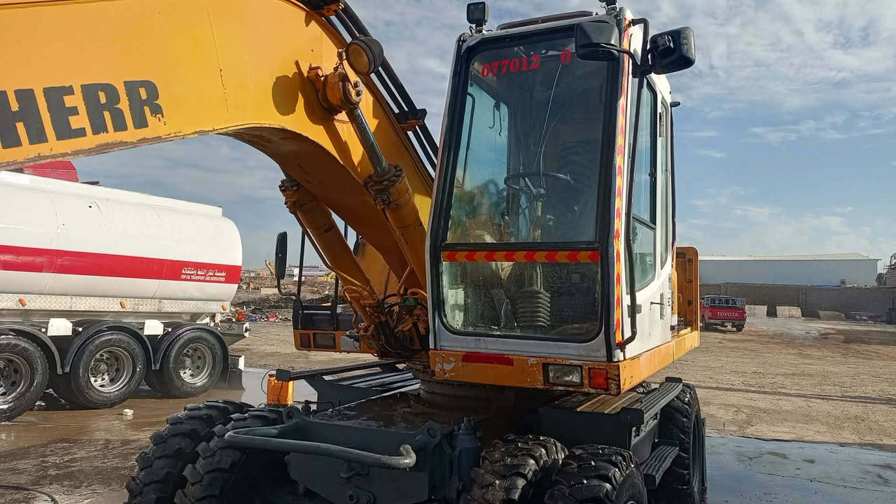 ليبهير موديل 99 رقم أربيل تحويل مباشر مضخات بدون فتح لوك بدون ركائز ***********  ***********
