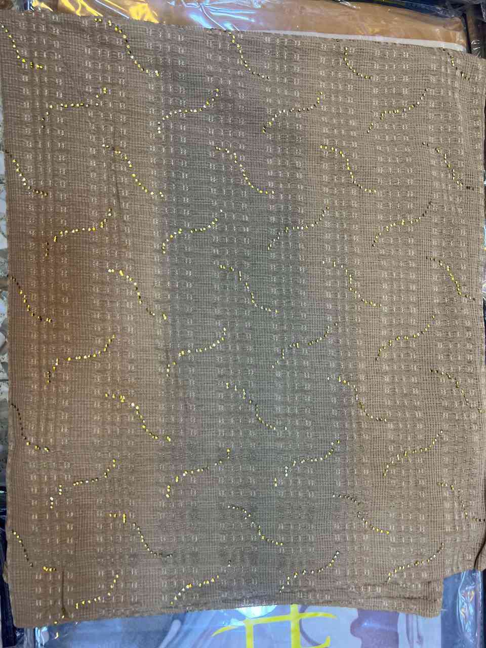 شيله فانيلا قطن كويتي الاصلي ستراس بلون الخامه شرط الفحص
يتوفر بعدة نقشات ستراس 

27 الف سعر الدرزن


**إذا كنت صاحب هذا الإعلان وتريد حذفه لأي سبب، رجاءا أرسل رسالة إلى الدعم الفني**