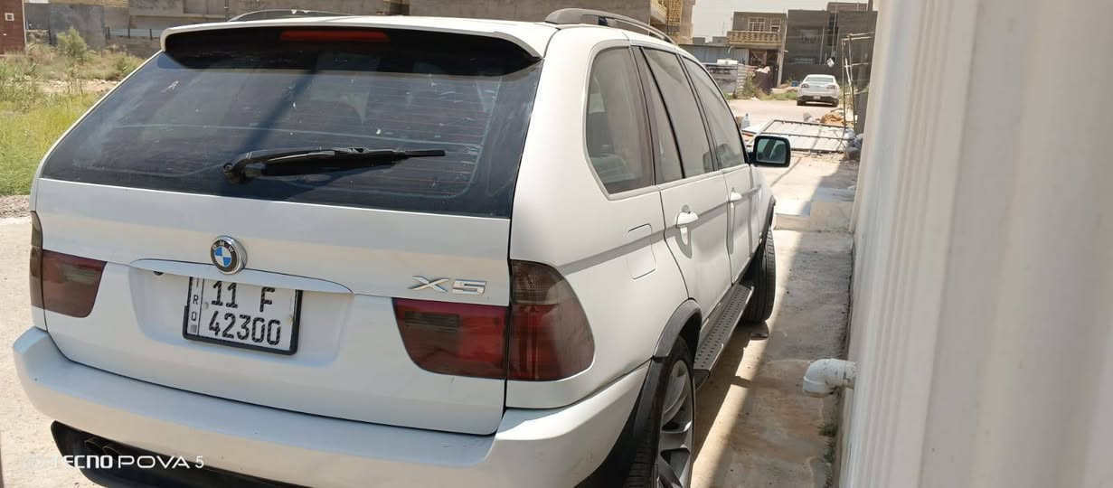 السلام عليكم X5BMWحجم 744رقم بغداد انكليزي محرك جيد جدا كير بي ضعف تبريد شغال سياره جاهزه بس الكير تعبان اليع بدون مراوس سعر 90وبي مجال /مكاني الدورة/ ***********

