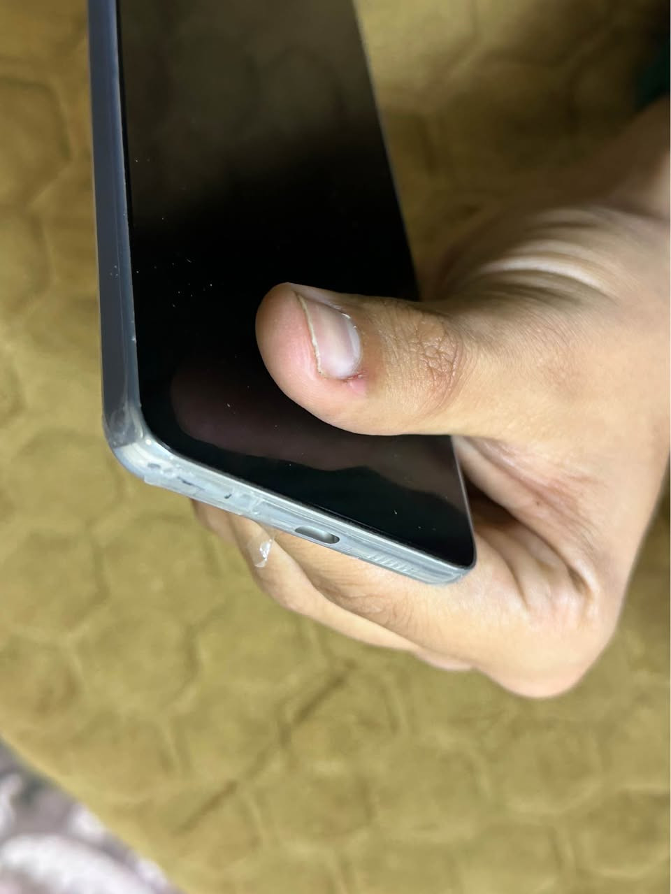 السلام عليكم 
للبيع A73 بعده بلزكات شاصي نظافته فول 
ذاكره ٢٥٦  ودبل سيم كارت 
بي طبع خفيف حيل كلش 

سعره 225 الف وبي مجال بسيط حيل
مكاني بغداد الرصافه بغداد, العراق


**إذا كنت صاحب هذا الإعلان وتريد حذفه لأي سبب، رجاءا أرسل رسالة إلى الدعم الفني**