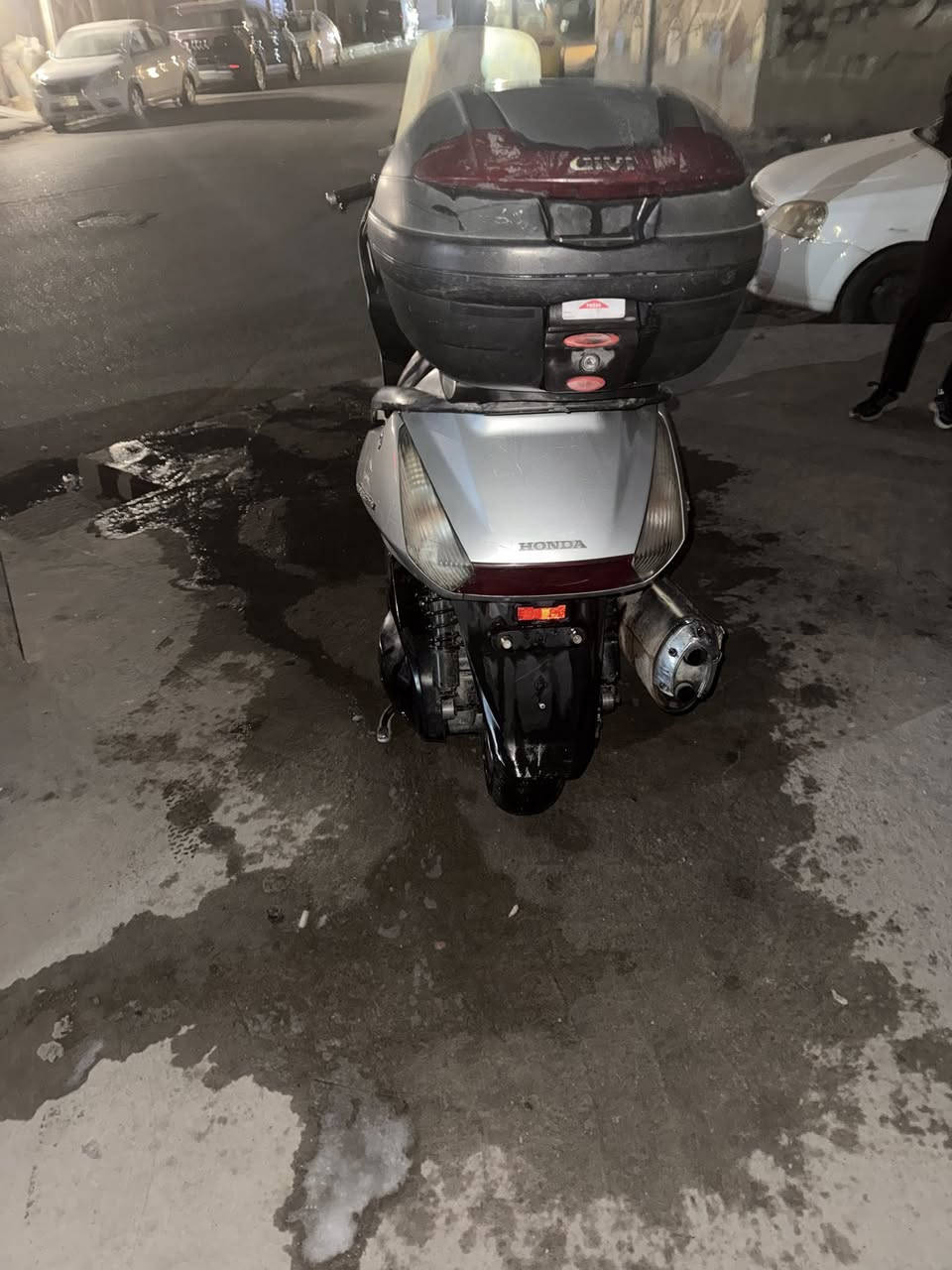 سلام عليكم سلفر 400 سكيورتي دراجه خير من الله لا نضوح ولا تبخير*********** مكان بلديات سعر خاص او تخابر
