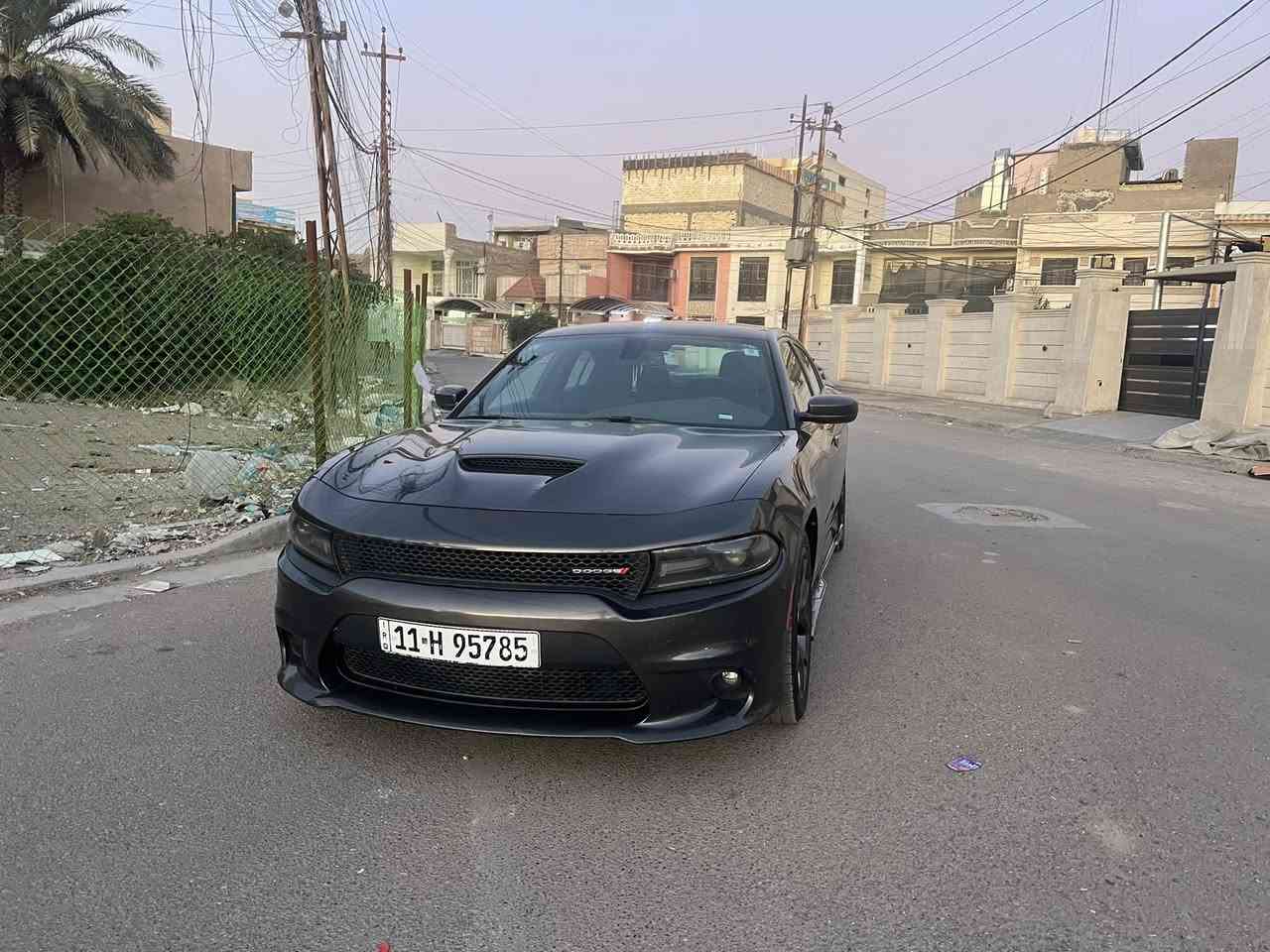 جمعه مباركه عليكم جميعآ
جارجر GT موديل 2019

لون رمادي فيراني  رقم بغداد هزه ورقم جديد ضررها جاملغ خلفي صبغ فقط بدون ايرباك بدون دواخل 

مواصفات الجيتي معروفه ميحتاج اذكرهم 

مكاني بغداد  

السعر/217

***********
