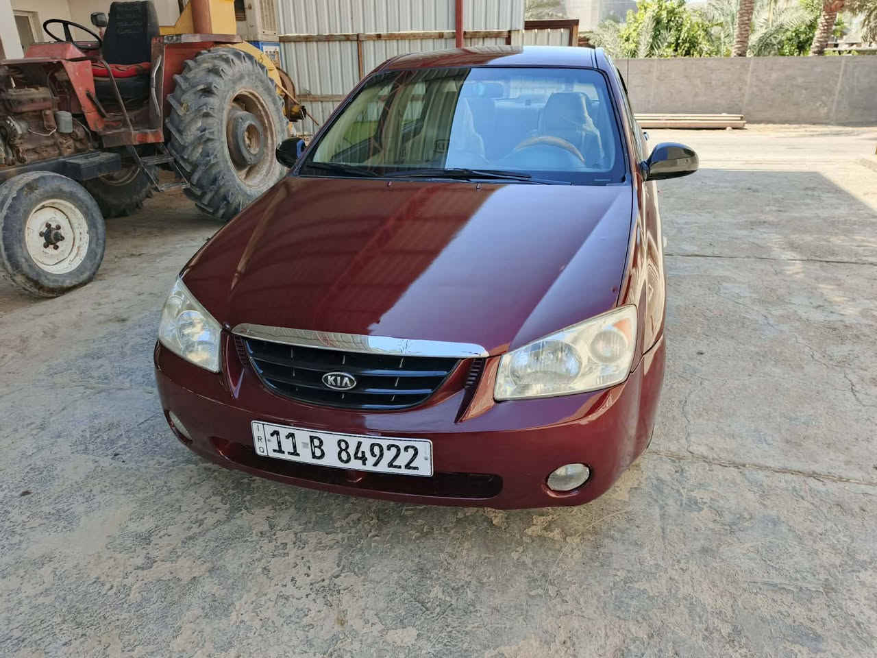 سلام عليكم البيع سبكتره موديل ٢٠٠٦ مكفوله من اي ضربه مصبوغه عام جماليه اخوان سياره جاهزه مكينه وكير وحداديه وتخم تاير وتبريد وكهربايات خير من الله مكينه ٢٠٠٠ دوش بيه حادثه جاملغ امامي بدون اي داخل رقم بغداد دولي بسمي تحويل ثاني يوم السعر ٧٧ وبيه مجال مكانه كوفه جسر ام عباسيات ***********
