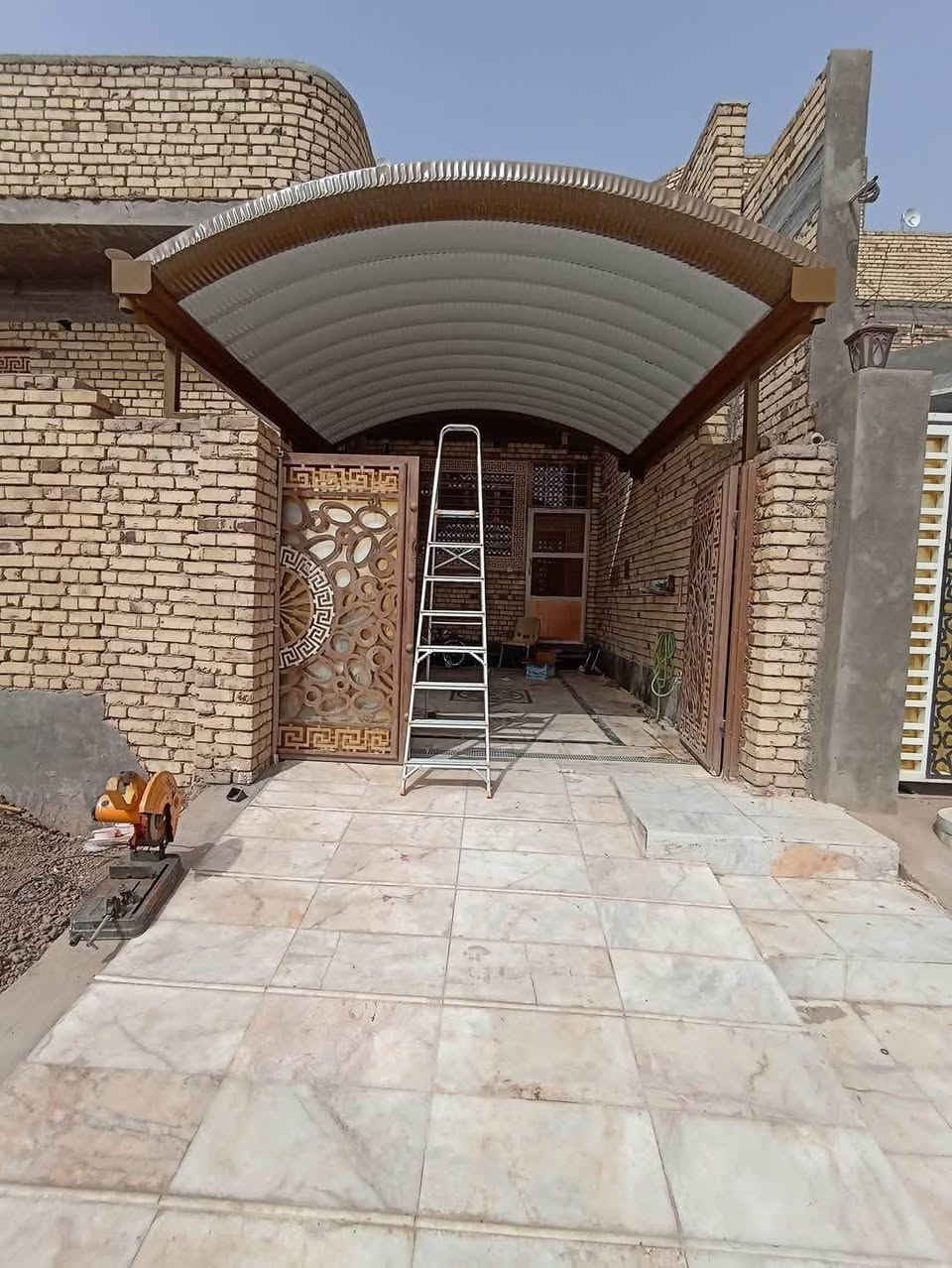 مظلات كيسبان عمارة, ميسان
