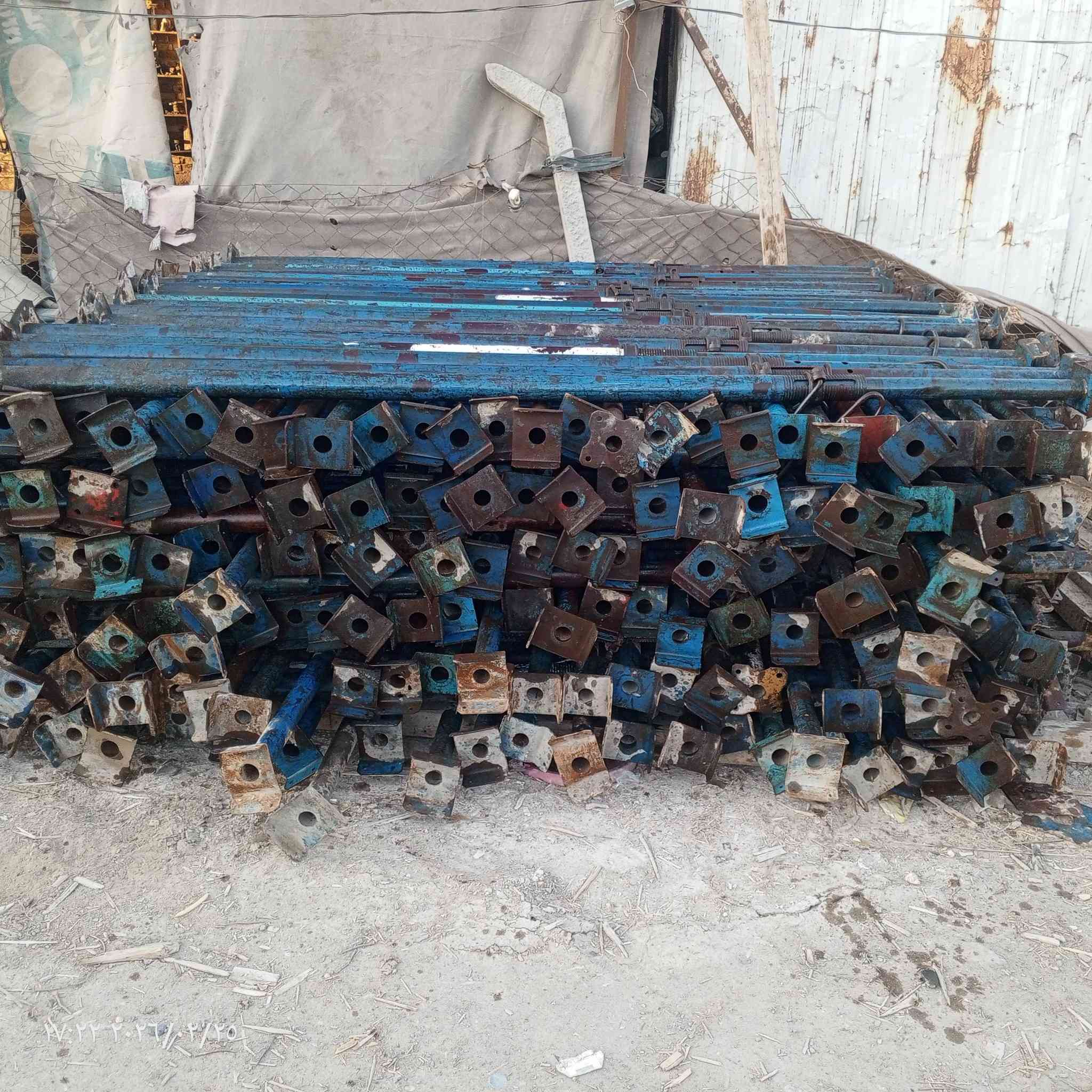 جكات حاضن للبيع سن خشن العنوان حله هاتف ***********
