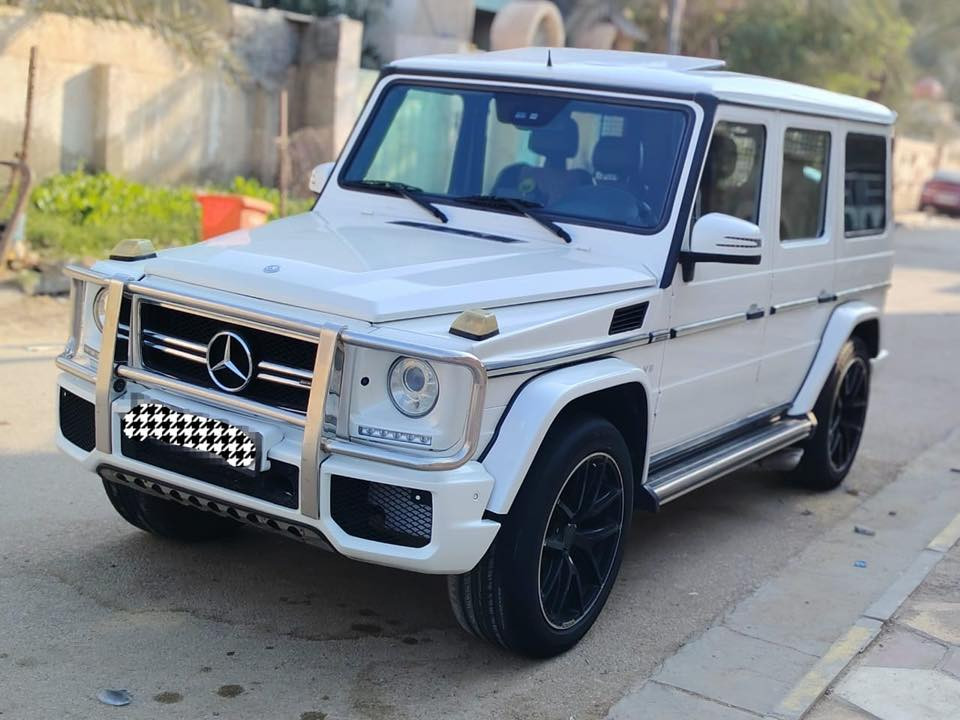 السلام عليكم للبيع فقط بدون مراوس  ادوات ادوات 2010. محدثه 2020 داخل وخارج مصبوغه عام بدون حادث مكينه 500 

السعر 140 

***********
