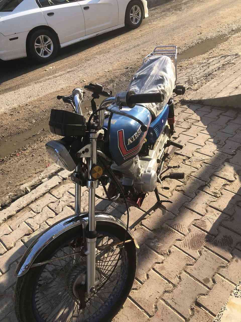 ارشه رقم نكليزي وسنويه دراجه مكفوله مكان حيانيه *********** سعر 1500 بيه مجال
