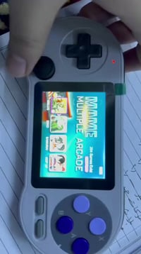 اخوان جهاز بهذا الشكل حته بي فيش تربط بالتلفزيون الي يفيده يتواصل وياي...