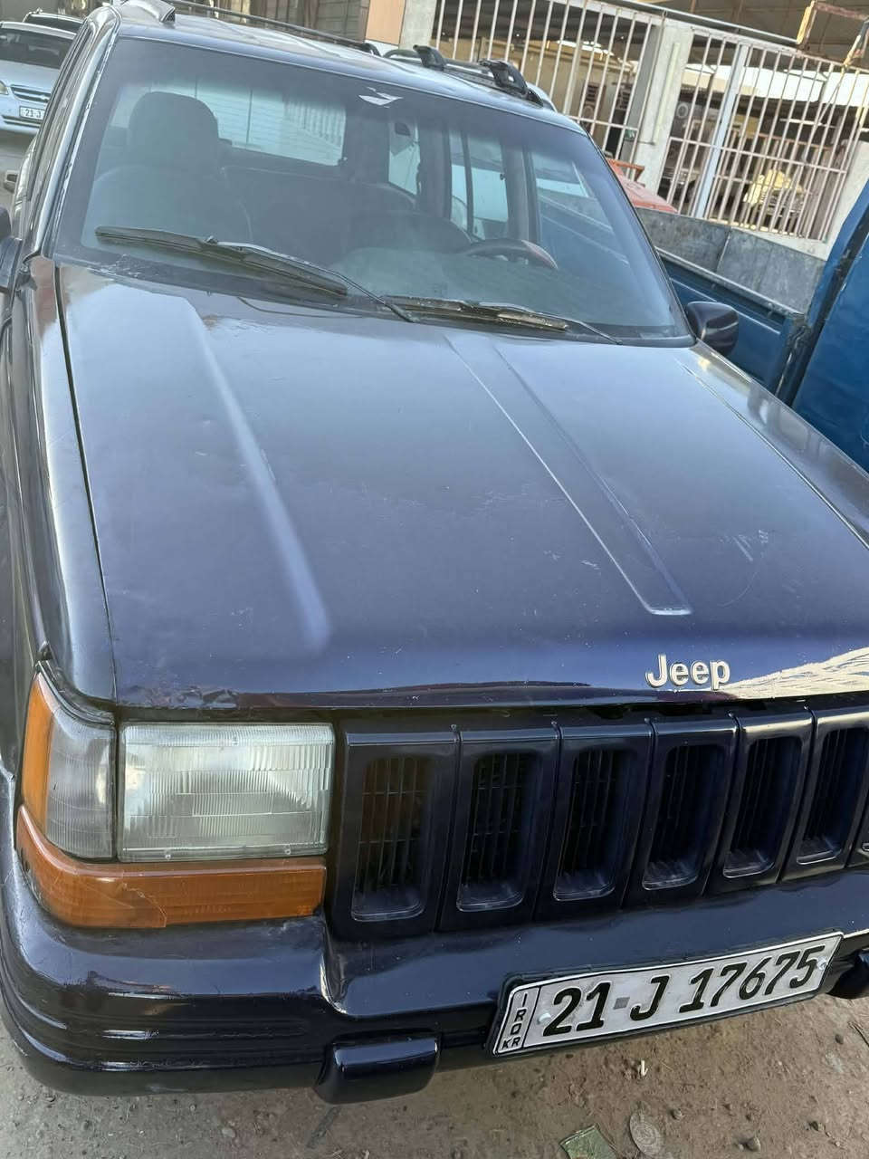 سلام عليكم جيب موديل 96رقم شمالي انكليزي سنويه ل 30كير مكينه وصدر جدد تخم تاير جديد كير اوتماتيك سعر 40ولي مجال تصال عل رقم ***********.    لمكان صلاح الدين لدجيل قرب صيطرت لعبايجي
