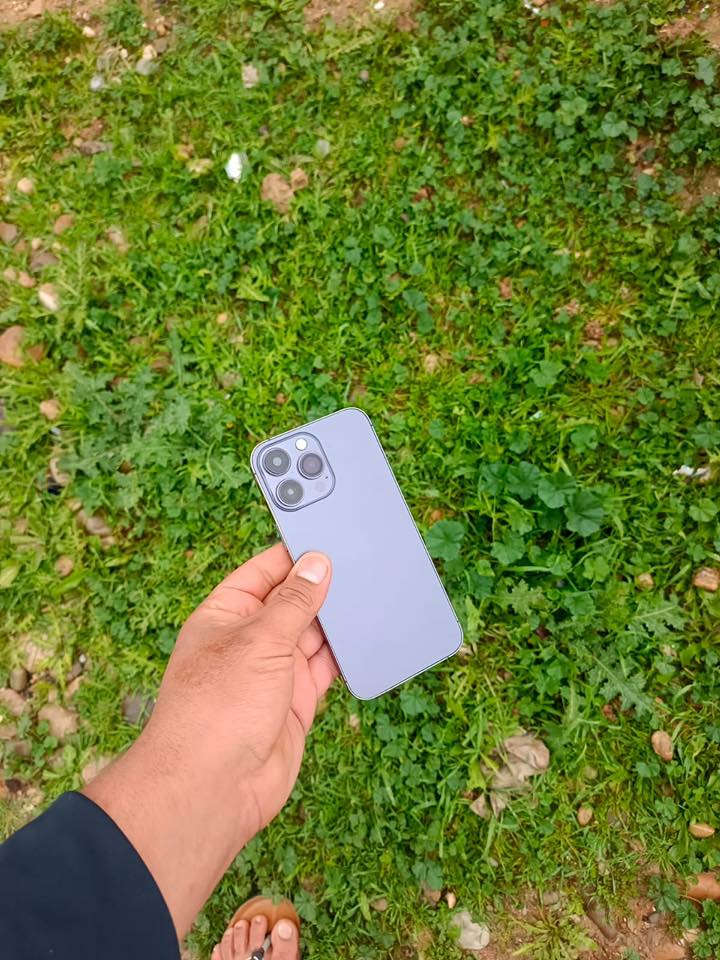 ايفون 14 برو ماكس
ذاكره 256بطاريه امبدله دبل سيم شرق اوسط
شاشه امبدله نوعيه ممتازه 
استخدامو كلش حلو جهاز نضيف
سعر ٤٢٥
***********
