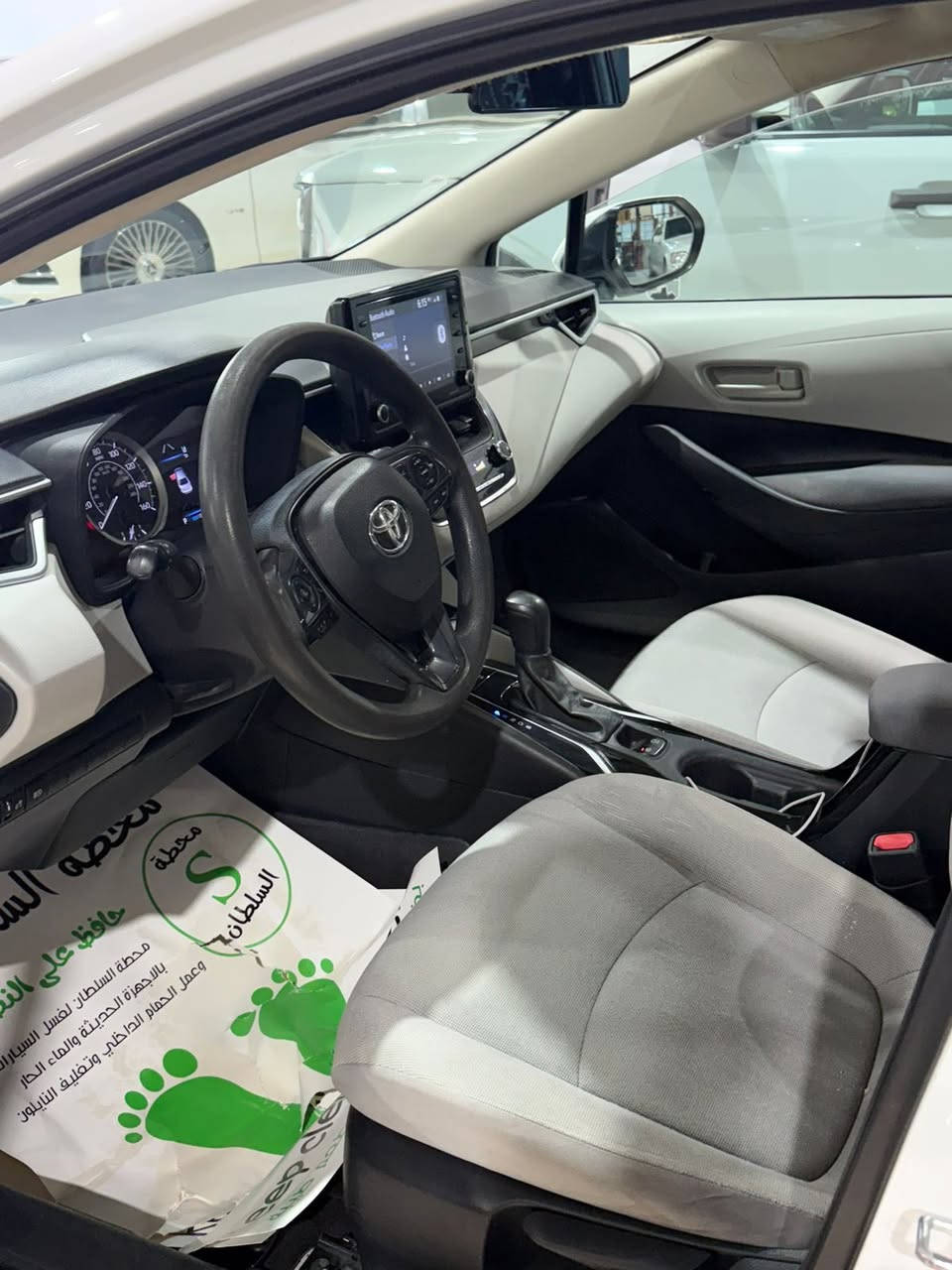 📌📌 تيوتا كورلا 

📌📌 موديل 2022

📌📌 لون سياره ابيض 

📌📌 لون داخل ابيض مطعم برصاصي 

📌📌 حادث سياره جاملغ وبنيد مصبوغ 

📌📌 سعر 147 ورقه وبيه مجال 

📌📌 مكان معارض النهضه شركة الكرادي لتجارة السيارات 

📌📌 رقم الهاتف ***********
