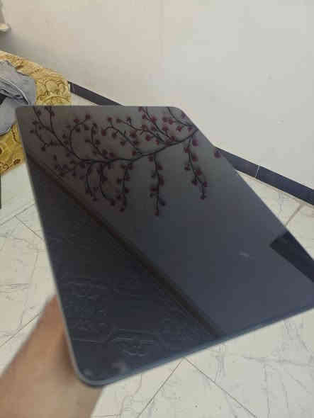 سلام عليكم ورحمة الله وبركاته شاومي باد 6 إس برو 12.4 (Xiaomi Pad 6S Pro 12.4)
الشاشة:
الحجم 12.4بوصه
الدقه 2032×3048بكسل (3kتقريباً )
الحمايه Corning Gorilla Glass 
معدل التحديث 144هرتز
المعالج:
سناب دراجون 8 جن 2 
ذاكرة عشوأية 16جيجة بايت
ذاكرة الداخليه 512
الكامرة :
الأساسيةالأساسية50
كامره العمق 2
الكامره الماميه 32
البطاريه:
السعه 10000ملي امبير
يدعم الشحن السريع 120واط (يصل شحن 💯 حوالي 35 دقيقة )
السعر 600 وبي مجال لطيبين الرقم:*********** متواجد واتساب أو فيس .
