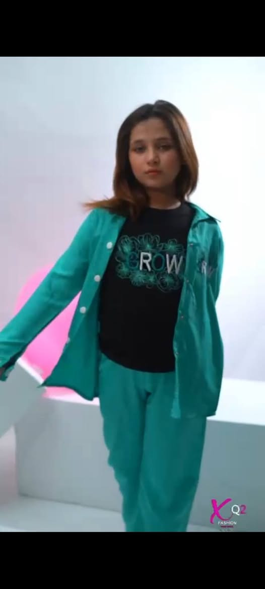 شلعة سوت بناتي قياس وسط . سعر القطعه ب 10 الف . توصيل موجود محافظات 👇👇


**إذا كنت صاحب هذا الإعلان وتريد حذفه لأي سبب، رجاءا أرسل رسالة إلى الدعم الفني**