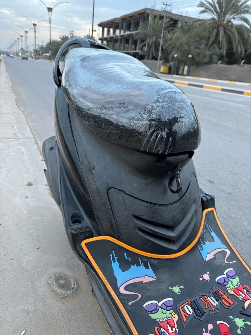 دراجه ماكس عدله دراجه رمبه  فول نضافه بوشه بلاديه
شراب يتصل وبلخدمه
