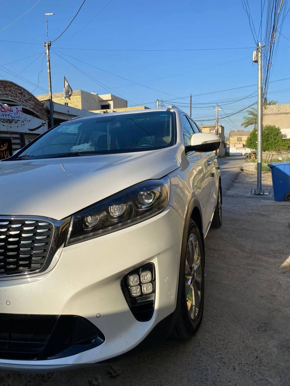 سورنتو موديل ٢٠١٩ خليجي سيارة جديدة بصمه تحكم ستيرن رقم بغداد محرك ٦ سلندر تبريد ٣ قطع تحويل ثاني يوم باسمي  رقم هاتف *********** العنوان بغداد الشعب
