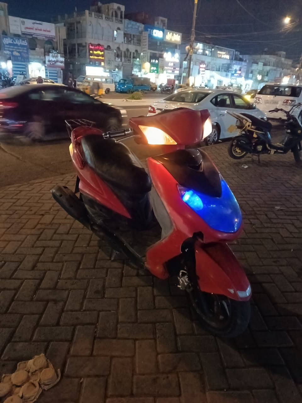 سلام عليكم سكنس فحل كابريتر دراجه بلاديه كلها شغاله سعر500 ***********
