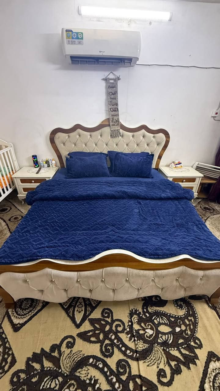 السلام عليكم 
للبيع غرفه تركيا 🇹🇷 
سعر البيع 650 الف
العنوان حي الجامعة 
ماخذيها من القند للأثاث بسعر 17 ورقه


**إذا كنت صاحب هذا الإعلان وتريد حذفه لأي سبب، رجاءا أرسل رسالة إلى الدعم الفني**