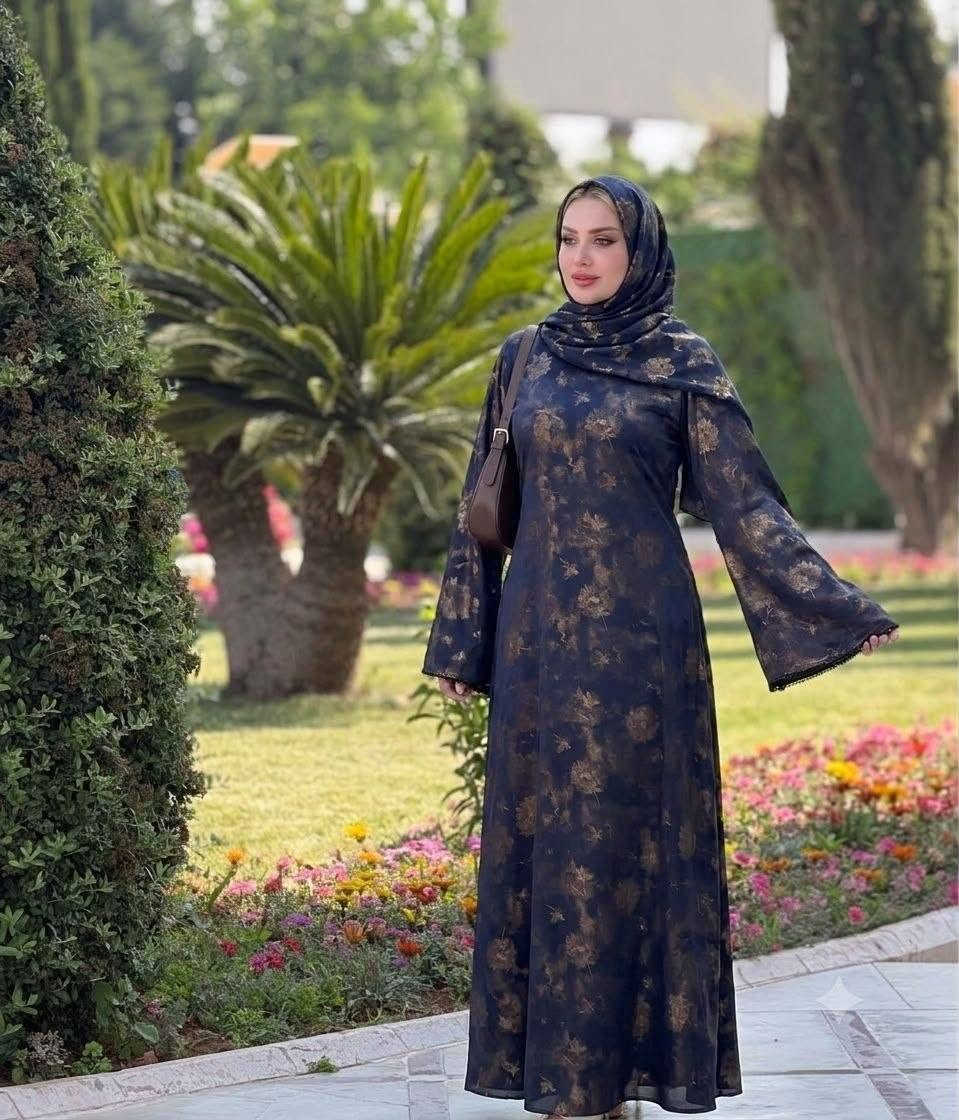 وصلت تشكيلة العبايات الجديدة 🩶
قماش جاكار حرير فاخر
 خامة أنيقة ولمسة راقية
 متوفر 5 قياسات
 السيري: 5 قطع


**إذا كنت صاحب هذا الإعلان وتريد حذفه لأي سبب، رجاءا أرسل رسالة إلى الدعم الفني**
