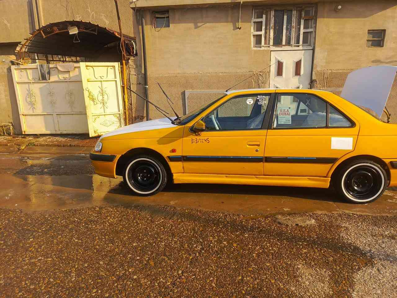 يا الله سلام عليكم بيجو بارص موديل 15 غاز وبانزين رقم بغداد مشروع وطني  سنوية ماساقطه تخم تاير جديد صدر امامي خلفي جديد داخل دوشمه شاشة كامرا ضربتها جامرلغ خلفي مصلح وامامي مصلح بالنسبه لليدور كفالة كلشي اكو بالسوك سيارة جاهزة بدون اي نواقص مكاني كركوك الشراي يتصل *********** وكلشي ذاكر بل منشور والصور تحكم رحمه على والديك لاتسالني فقط على السعر وتدلل
