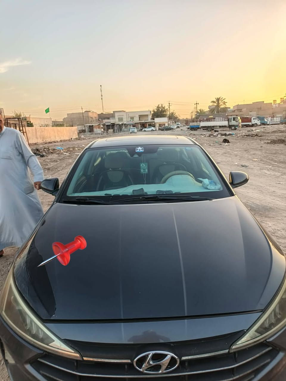 السلام عليكم سياره نوع الانترا موديل 2020 فول مواصفات رقم بابل حادثها خشم البنديد  السعر 130بيها مجال قليل رقم الهاتف *********** مكان السياره بابل
