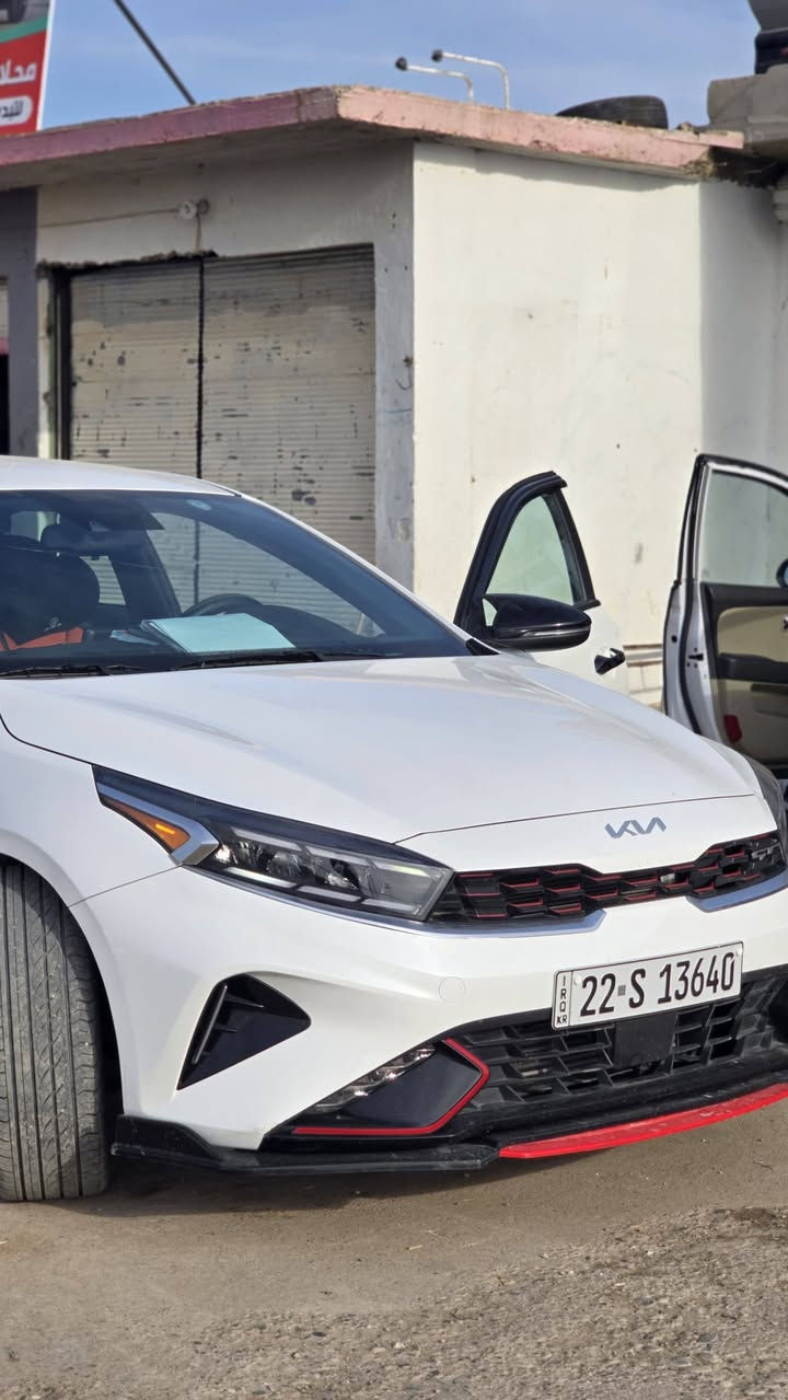 السلام عليكم
سعر 170 ورقة قابل للتفاوض بشي قليل 

للبيع فقط. 

فورتي جي تي 2023 
ماشية ٤٠ ألف 
 ٣٠ ألف منها مشي امريكا 
رقم أربيل 

محرك 1600 توربو 

گير DCT دبل كلج 

طخم تايرات جديد 

بجم و خلفي كبس 

ضرر السيارة جانبي مبينه بالصور  

جاملغ امامي جهة السائق مبدل بقطعة اصلية من الشركة فقط باب السائق تبديل وباب خلف السائق شوية صبغ 

بدون دواخل شرط 

السيارة جاهزة ... 

والسونار موجود اللي يريد يتفضل خاص 

مكاني زمار - الموصل


**إذا كنت صاحب هذا الإعلان وتريد حذفه لأي سبب، رجاءا أرسل رسالة إلى الدعم الفني**