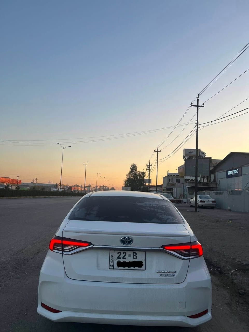 Crolla 2024 hybred 
سەیارەکە بێ سبوغە بێ لێدرانە صینیە شکل خەلیجیە 
فولل ماصفاتە سلایتە 
سحری ١٥٥ و مەجالێ کەم
*********** أربيل, العراق
