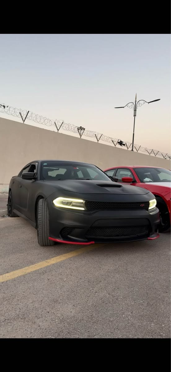 RT 5700       سيارة فول تزويد
 
اكسل قفل 
شوته رياضي 
كام شفت 6400 الساره صاروخ 🚀 
دركات ار بي ام  ساره هواي صارف عليه  مكان العماره  السعر  185 بيه مجال قليل  رقمي واتساب فقط *********** Singapore
