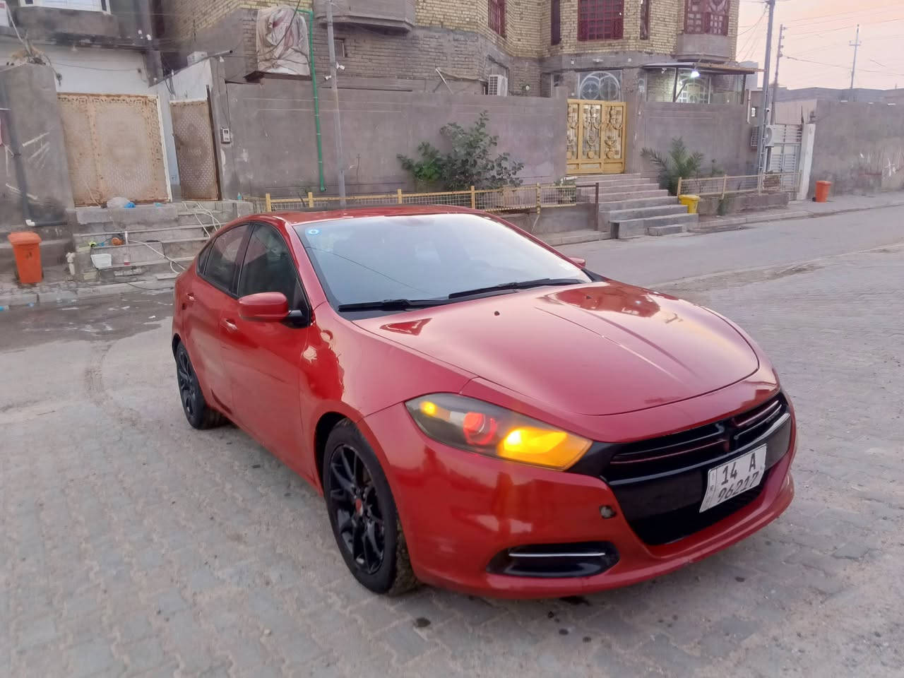 السلام عليكم 
دوج دارت موديل 2013
فول مواصفات فتحه تشغيل عن بعد مري كهربائي ويل عنكبوت تخم تاير جديد محرك 2.0 جديد لاتبخير ولاتنقيص ولا مفتوح اي حماوه ماكو 
كير جديد مامفتوح بلاد 
رقم بصره نكليزي باسمي سنويه وهزه جديد 
النواقص 
تبريد عاطل 
درايم شفت صفحه السايق بي طكطكه
السلف مرات يشكل الاوتوماتيك مالته 
سونار السياره موجود بلمنشور 
وصور حادث امريكه موجوده بلمنشور 
ممشه السياره 190 الف كيلو 
السياره حلوه وناعمه ونضيفه 
السعر 70 وبيه مجال قليل 
العنوان البصرة 
الرقم ***********
