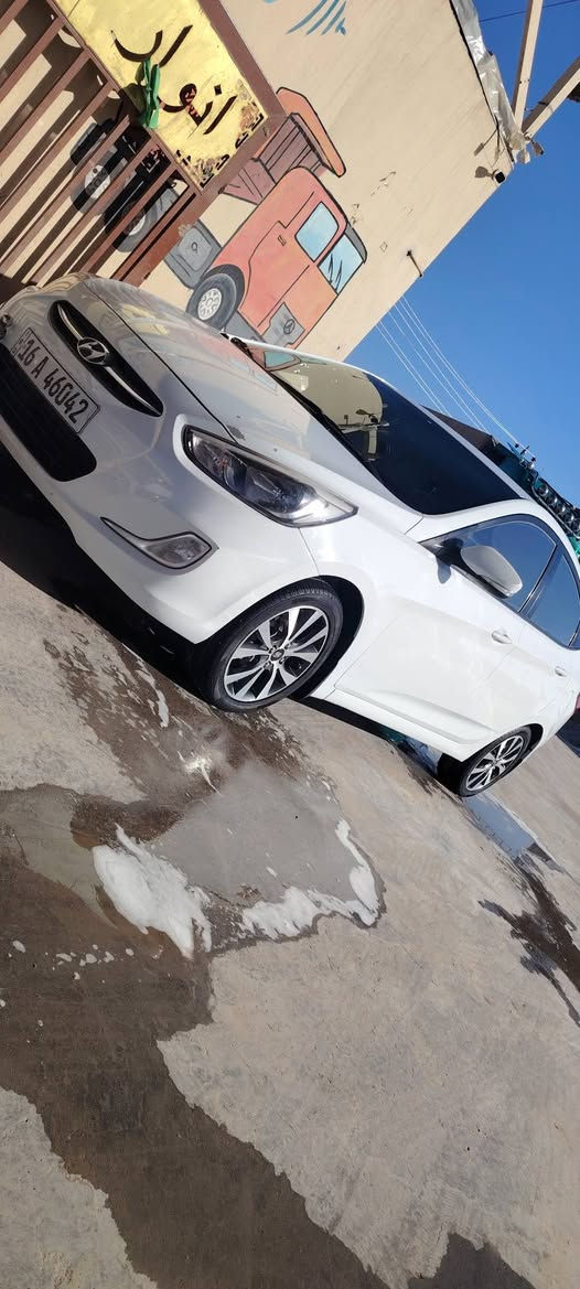 السلام عليكم..
للبيع اكسنت موديل ٢٠١٧ خليجي كفالة عامة من ضربة وبارد وصبغ بسمي جاهرة من كلشي مكينة ١٤٠٠ لا تنقيص ولا تبخير السعر (100) وبيهة مجال كلش قليل
 مكاني ديوانية رقم الهاتف
*********** 
***********
