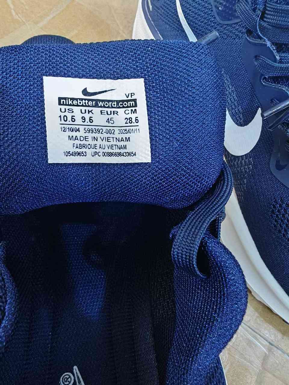 حذا نايك فيتنامي قياس 45
اول تم ب ٢٥ الف


**إذا كنت صاحب هذا الإعلان وتريد حذفه لأي سبب، رجاءا أرسل رسالة إلى الدعم الفني**