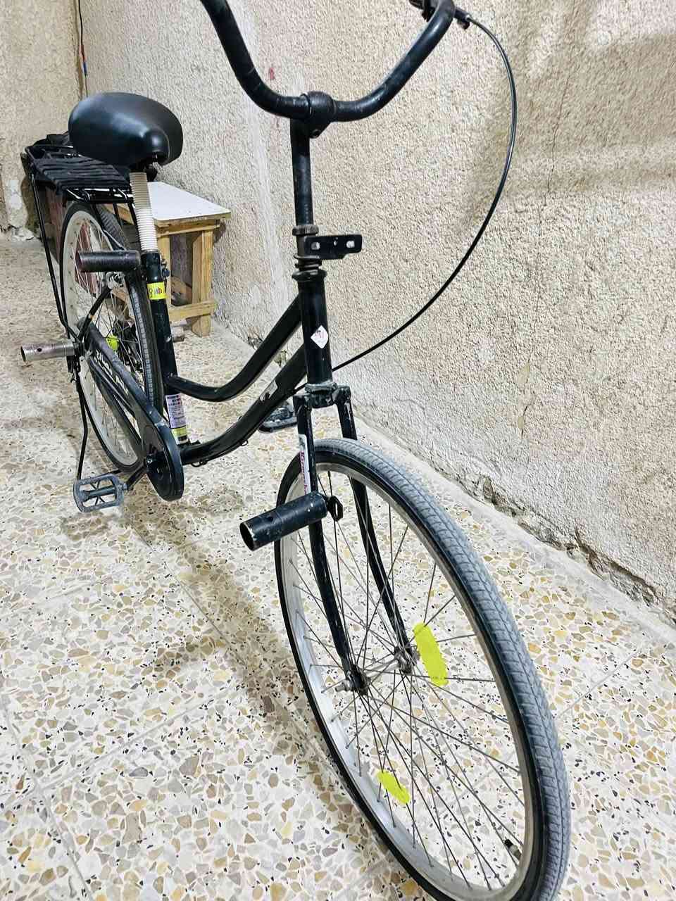 باسكل للبيع موديل ١٧ نضافته زينه كدامك جاملغات موجوده ٧٠ وبي مجال مكاني نجف رقم ***********
