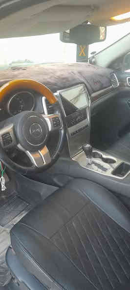 السلام عليكم جيب لاريدو للبيع موديل 2011 تويل هيمي 5700 سياره جديده خير من الله تخم تاير صدر خلفي امامي جديد منظومه غاز ما بيها اي نقص مواصفاتها فول لايت زنون عدسه فتحه سقف باب شفط خلفي كاميرا خلفيه حساسات خلفيه شاير مري عنوان كركوك رقم الهاتف***********
