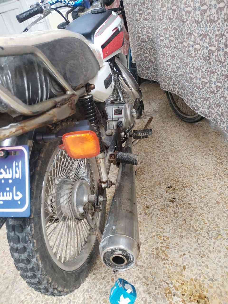 ماطور تايكر للبيع المكينه شرط خرسه ونضافه كدام العين سعره425وبي مجال حك جيتك مكاني الايسر حي سومر جماعت ال350لا تراسلون


**إذا كنت صاحب هذا الإعلان وتريد حذفه لأي سبب، رجاءا أرسل رسالة إلى الدعم الفني**