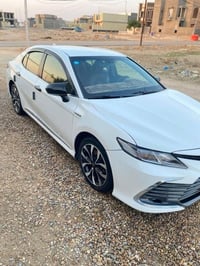 كامري تكسي • ٢٠١٨ • ٩٠٠٠٠ كم