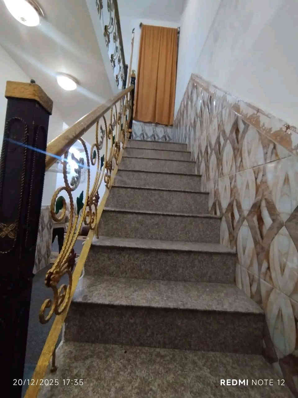 بيت للبيع 125 متر.. طابو صرف
النجف.. حي ميسان.. قطاع 23...  ( 5159)

طابقين صب كونكريت مسلح.. موقع ممتاز..(( مقابل مدرسة)) 

اساس صب.. الطابق الاول صب.. والطابق الثاني صب

الطابق الاول.. غرفة.. وصالة.. ومطبخ.. واستقبال.. وصحيات

داخلية وخارجية.. وطارمة 

الطابق الثاني.. غرفتين.. وصالة... وصحيات 

السعر 165 وبي مجال 

للاستفسار *********** اتصال او واتساب
للمزيد انظم للمجموعة
https://facebook.com/groups/1759423854261211/
