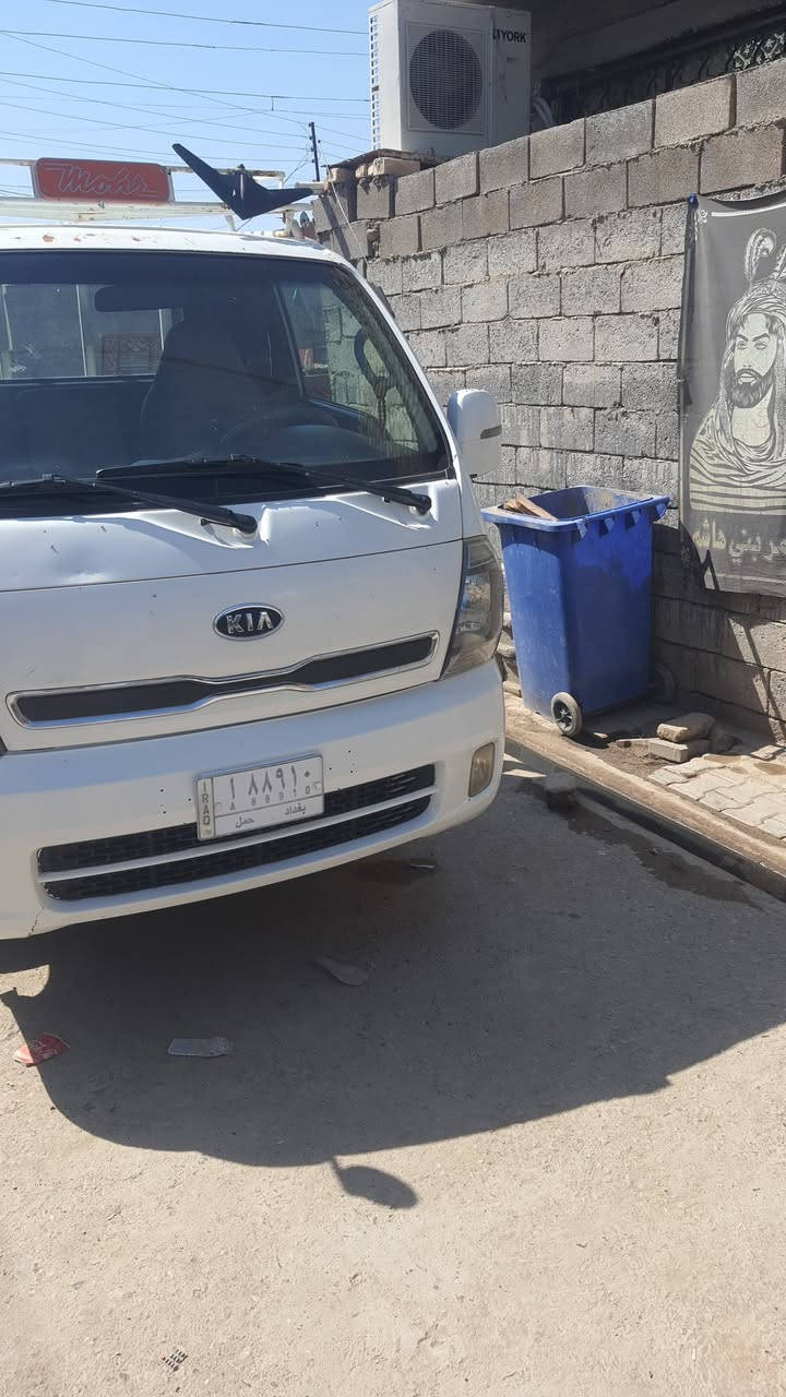 البيع فحل مديل 12 رقم بغداد ألماني مداور ثاني يوم تحكم سبعه كير محور خمسه بم ونوزل سعر 125 العنوان بغداد المعامل ***********
