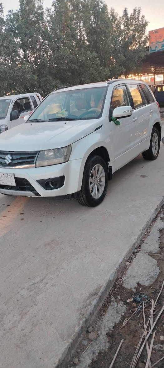 سلام عليكم للبيع 2014 سازوكي يابانيمكفوله عده بارد وصباغ جاملغ امامي
سياره جديده وخير من الله
السعر 80 وبيها مجال حك جيه
***********
