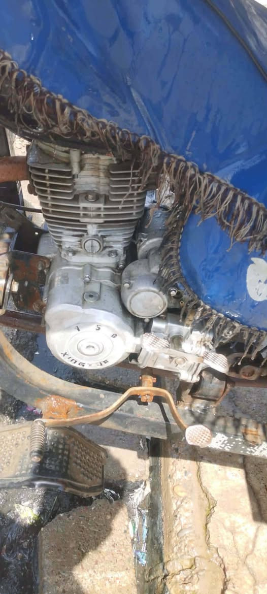 ستوته للبيع السعر مليون و600 نهايته مليون و500 وبيه مجال  الستوته كامله المواصفات وكلشي بيهه اصولي وبيه منفيسات المكان موصل حي البكر.


**إذا كنت صاحب هذا الإعلان وتريد حذفه لأي سبب، رجاءا أرسل رسالة إلى الدعم الفني**