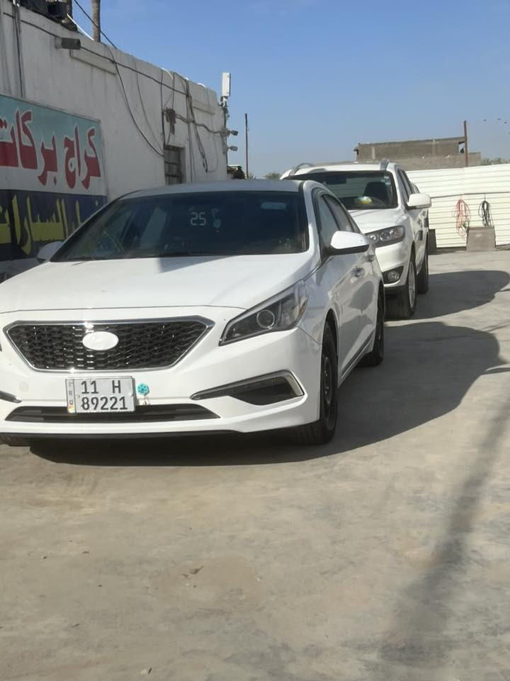 مساء الخير سوناتا 2017وارد امريكي (بدون ضربه)لون صدفي باسمي ورقم الانكليزي الجديد بيه مكانين تكشير وثلاث مكانات شخوط  مصلحات ع اخر حبايه سونار تاخذ صدك 1.منضومه كامله زنون ورقتين ونص 2.ومنضومه كامله مال غاز ٣اوراق تريد تعبيه تريد تخليه
3.ويل لجماليه ب ورقه ونص ويل كب موجود وياهه سياره مال جناي 3-كير مكينه حداديه كامله مكينه 4.معليه كازكت ع مود الدونز فقط ماكلك تراي تاخذ ضمان للملاحضه (بياع شراي لطبلي)
وتشوف السياره احلئ من صور ونصبه تخبل وداخل بجيس واني مو بياع شراي اريد اخذ عالي فقط رقمي(***********) كلب وشوف وبيك خير وتدلل و(سعر 138) بيه مجال ملش قليل
