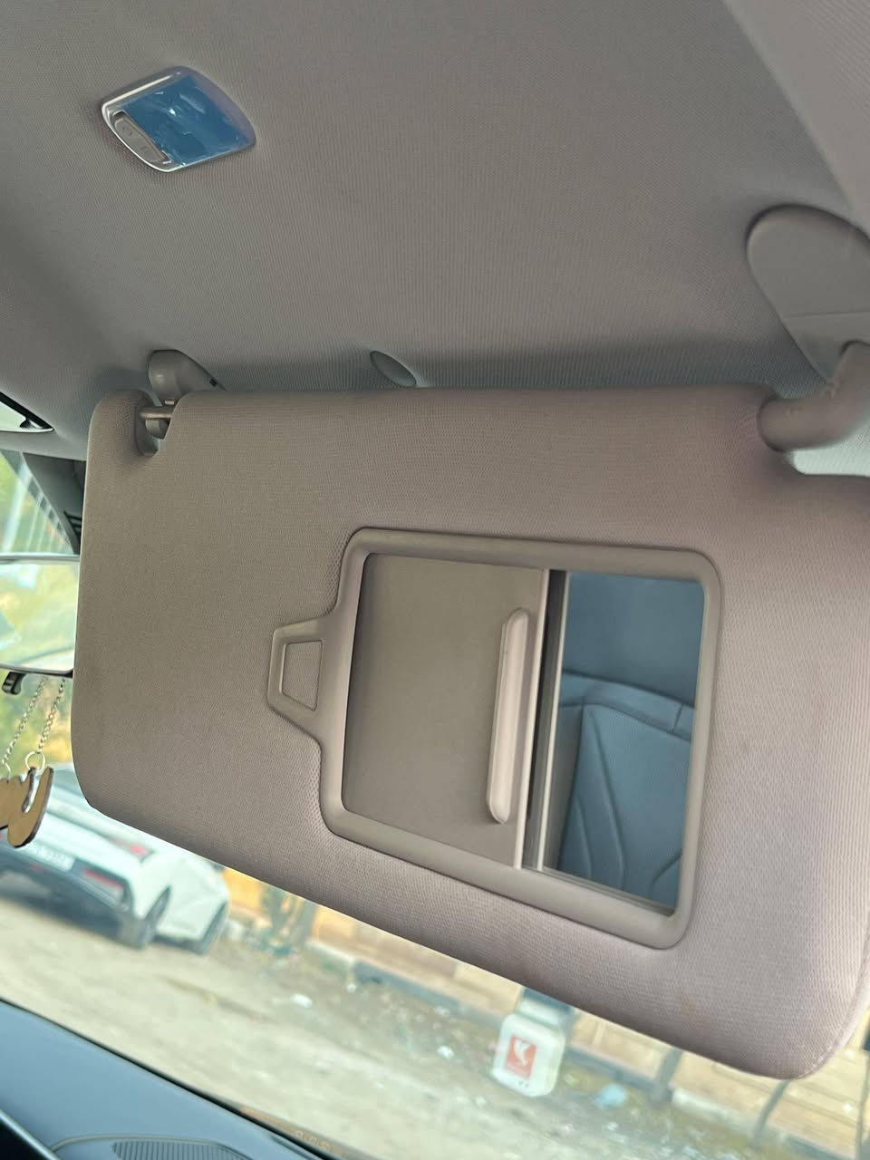 ألسـلام عليــكم سنتافي 2024 فول عدا الفتحه بنزين
وارد امريكي #لون #مميز #زيتوني
دخول جديد رقم جديد بصره شهداء بسمي 
السياره حيل نضيفه ماشيه 18 الف مايل 
ما ناقصه اي شي ارباك واحد طاك فقط برده ومصلح 
حادثه بيبان ثنين مبدلات جهة السايق 
#المحرك 2500سي سي #تيربو تنسه الادوانص وتشتغل بانزين عادي 
#المواصفات
1- مفتاح ذكي بصمة + التشغيل عن بعد+اناره ترحيب
2- كير بنظام الازار المنفصلة الاصدار الجديد ( بيانو) ٨سرع دبل كلج
٣- كير ماوس ثانوي لأوضاع القيادة / Drive Mode 
‏norml -  - Sport 
٤- كير تعليك مثل المارسدس 
٥- اوتو كار يعمل بلوتوث بدون كابل وتفتح خريطة اي منطقة بالعراق او العالم بشاشة السيارة
٦- هاند بريك بصمة 
‏٧ - Auto Hold  أوتو هولد
٨- خاصية ISOFIX   ايزو فكس قفل الاطفال
٩- نظام مانع الانزلاق
١٠ - نظام نزول المنحدرات.
١١ - نظام اطفاء المحرك (A) ذاتيا في الازدحامات لتوفير الوقود
١٢- شاشة كبيرة لمس تدعم Apple Car play و Android وبلوتوث مدمج والأوامر الصوتية
١٣- الداشبورد الكتروني لمس بانماط متغيرة حسب وضعية القيادة
١٤- الشاشة الوسطية حجم كبير ١٢ انج مع دعم الملاحة بالخرائط GPS وبوصلة للاتجاهات
١٥- شاحن هاتف wireles وايرلس
١٦-  مخارج شحن Tp_C عدد ٦وتشغيل الميديا
١٧- منافذ للطاقة كهرباء 12فولت ومنفذ 110 فولت
١٨-  مرايا نقطة عمياء 
١٩- خاصية الترحيب عند فتح السيارة
٢٠-  الصندوق كهربائي ذكي يفتح عند الاقتراب ويمكن قفل جميع ابواب السيارة عند غلق باب الخلفي للصندوق
٢١- حساسات ضغط الاطارات 
٢٢- حساسات أمامية / جانبية /خلفية
٢٣-  كامرة اضافية لتقنية منع الخروج عن المسار
٢٤- ميزة التوقف الذاتي للمركبة مانع للاصطدام عند القيادة او الرجوع
٢٥-  المركبة تعيد نفسها للمسار الصحيح عند عدم الانتباه
٢٦- لايت زينون رباعي العدسات بتقنية High Beam الانارة الذكية + LED  نهاري 
٢٧- بك لايت LED مميز مدعوم بتقنية ضد الضباب لاوضح رؤية للمركبة
٢٨- كاميرة   3D تفاعلية متعددة الاوضاع
٢٩- سستم صوت هارمن كاردن 10 سماعات محيطية مع دمام وتويترز 
٣٠-  نظام القيادة الذاتي الذكي في الشوارع المخططة 
٣١- مثبت السرعة Cruise وميزة التباعد عن المركبات
٣٢- خاصية المايك للسائق للتحدث مع الركاب في الخلف
٣٣- حساس حراري بسقف السيارة بتحذير صوتي في حال نسيان الاطفال في المركبة
٣٤- قفل الابواب والنوافذ / خاصية عدم العبث للاطفال
٣٥- القفل المركزي للابواب وعدم الفتح عند مرور مركبة بشكل قريب من السيارة 
٣٧- الداخل جلد بلون مميز اسود وابيض اوف وايت تطعيم الدواخل
٣٨- ستيرنغ من الجلد حياكة مع تحكمات وميزة تدفئة المقود
٣٩- شفتات رياضية بالمقود
٤٠-  التبريد والتدفئة تحكم شاشة وتحكم يدوي ايضا
٤١-  التبريد امامي خلفي مناخ منفصل
٤٣- قبضات أبواب ألمنيوم مع خاصية الانارة ليلا
٤٤- حساس لمس ابواب لفتح وغلق باب السائق والراكب
٤٥- ماسحات امامية حساس / تشغيل تلقائي وسرعة حسب غزارة المطر
٤٦- ماسحة خلفية حساس /  تشغيل تلقائي عند المطر
٤٧- اريل نفكيتر مدمج بتقنية التقاط بث الراديو HD
٤٨- الصندوق كهربائي ذكي يفتح عند الاقتراب
وبعد بيها هواي مواصفات 
#السعر #247 وبيها مجال للطيبين 
#للاستفسار  ***********
