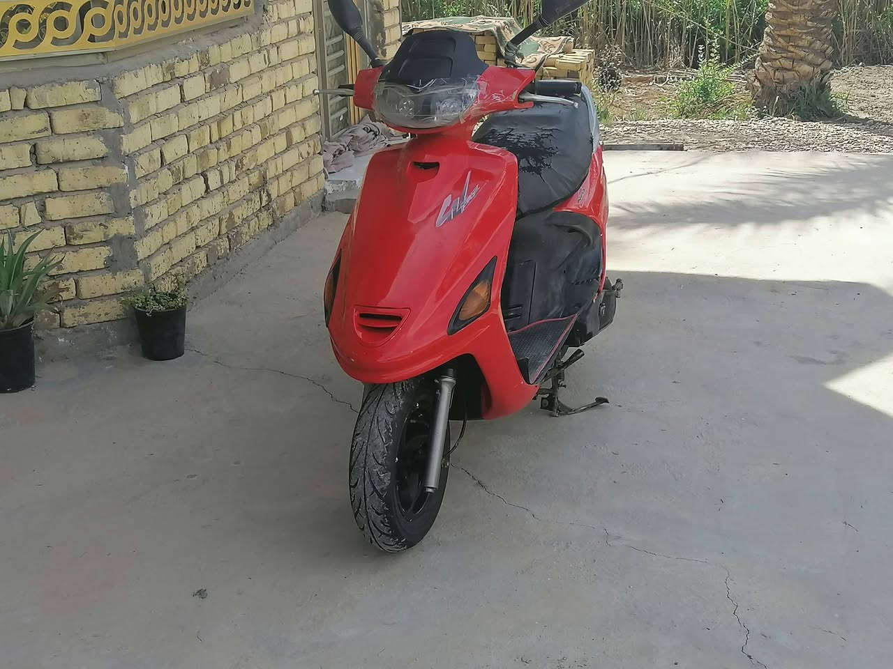 سلام عليكم
دراجه فراشه كرستال فحل ١٤٠ دسك  مكينه مفتوحه مره وحده تشتغل هندر واحد تخم تاير جديد نظيفه جدا للبيع السعر ٣٥٠
***********
