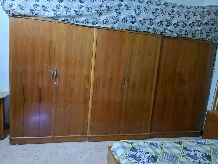 غرفه نوم صاج تسكام 6 باب للبيع سعر 350 وبي مجال بسيط حله الورديه


**إذا كنت صاحب هذا الإعلان وتريد حذفه لأي سبب، رجاءا أرسل رسالة إلى الدعم الفني**