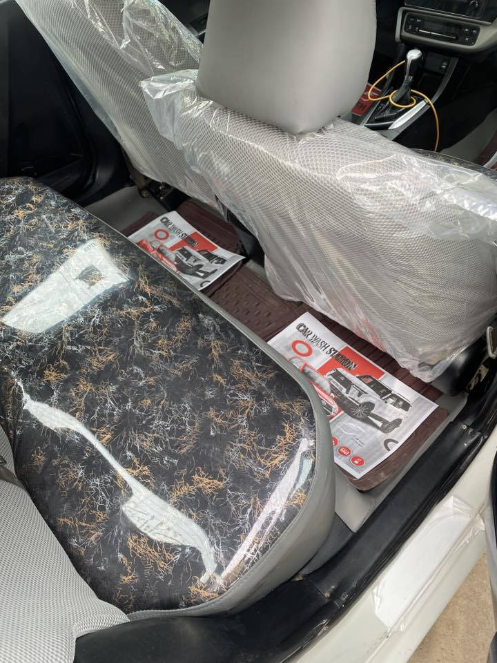 سلام عليكم كورلا ١٨ بسمي ثلاث قطع صبغ بدون معجون  كير مكنيه تبريد كفاله دوشه جديد سعر ١١٨ وبي مجال مكاني بغداد تصال ‭٠٧٨٧ ٥٨٦ ٢٦٢٥‬
