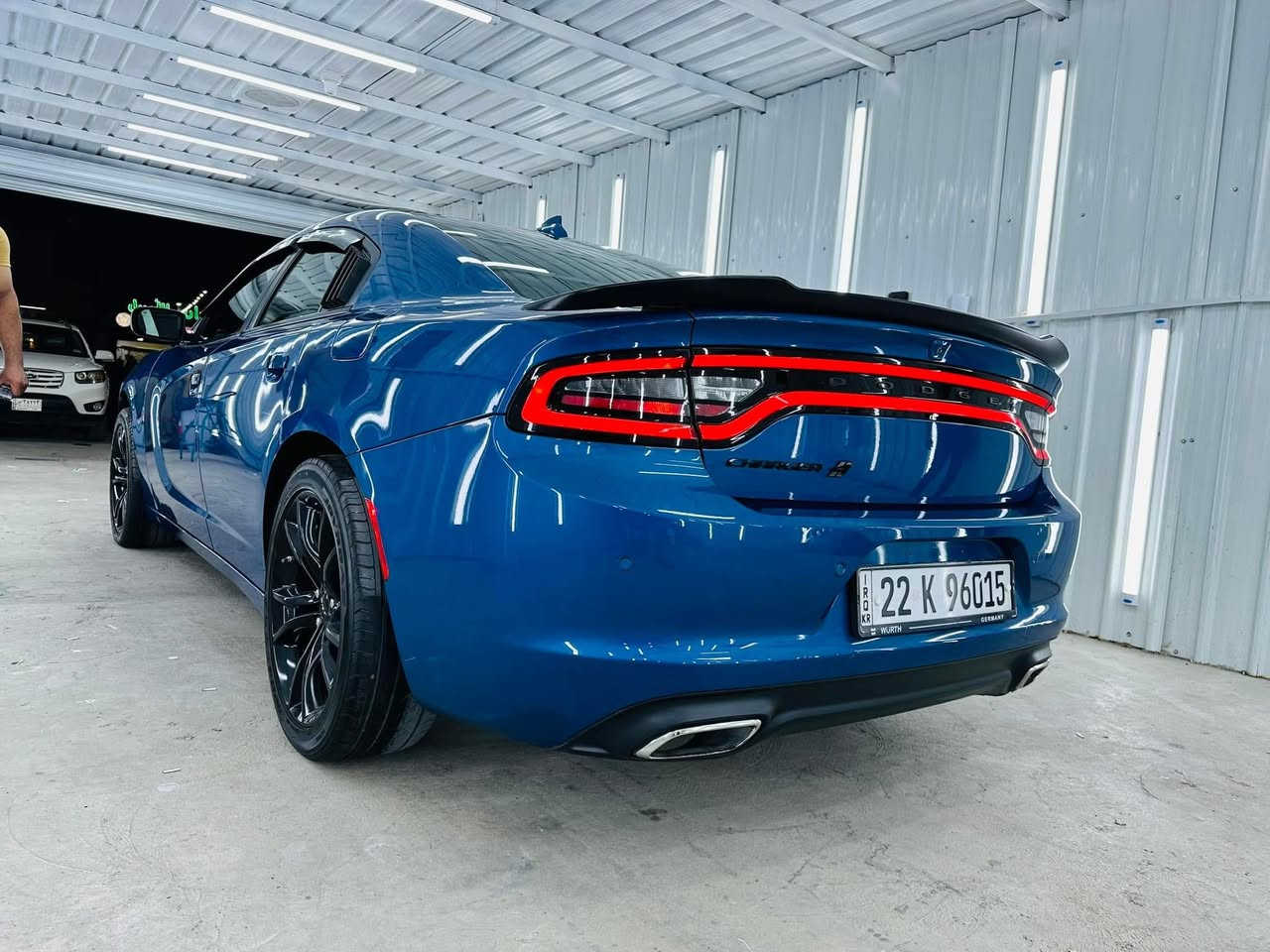 جارجر موديل 2022 حلو وجديدة بعده ب ريحة الشركه حادثه كسر دعاميه فقط يعني بس دعاميه مصبوغه باقي السياره كافله عامه بدون صبغ او رصعات جديده جدآ وتراي مال زيرو ماشيه 46 موصفات سوبر تراك باك توب AWD 
حساس خلفي بلادي 
شاشه كبيره
كير شفتات ب ستيرن
سستم صوت رهيب
كشن كهرباء 
سياره كامله بدون نقص وتبريد ثلج
سياره بسمي اني المالك مكان سيارة بغداد
بيع فقط السعر 240
رقم الهاتف
***********
