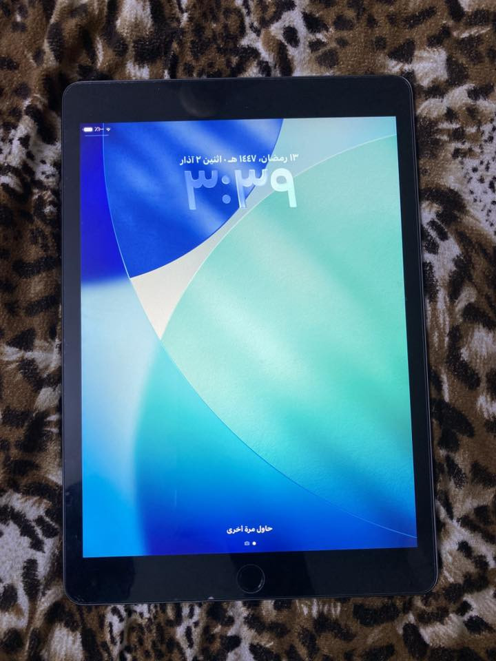 السلام عليكم ايباد ٩ للبيع نضيف كلش مابي اي زلغ ذاكرة ٦٤ الجهاز اني فاتحته بايدي سعره ٢٢٥ مكاني بغداد الزعفرانية واتس اب ***********
