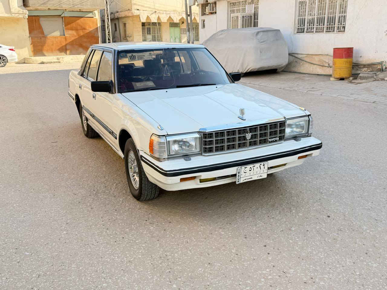 للبيع تويوتا سوبر موديل 1984رقم بغداد بدون صبغ بدون تبديل حتى بدون خياس كير ومحرك تخم تاير جديد السعر72 وبيها مجال بسيط مكانه نجف للاستفسار اتصل *********** النجف, العراق
