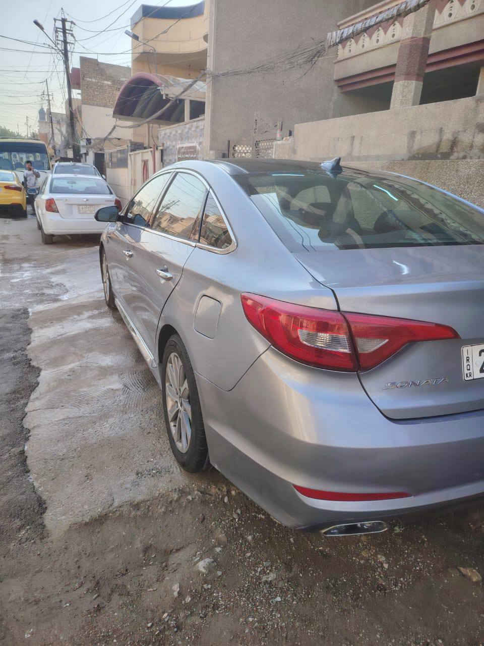السلام عليكم سوناتا 2017 سياره كنديه سياره بيه بس جاملغ اليمين الخلفي وبل عراق جاملغ الايسر الخلفي مكينه 2400 سياره واحد على واحد فول سياره رقم جديد سنويه جديده سياره بسمي رقم الهاتف ***********
